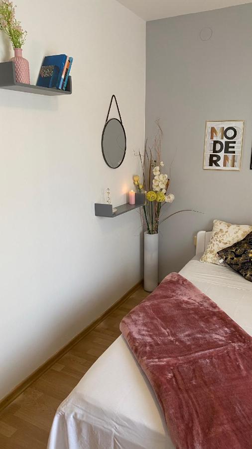 Guest House Tonica Крк Екстер'єр фото