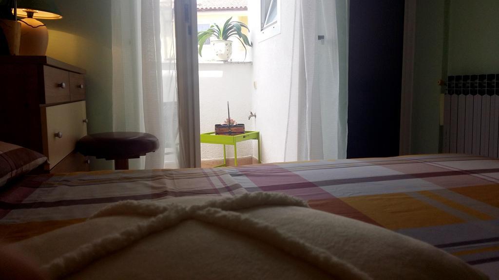 Guest House Tonica Крк Екстер'єр фото